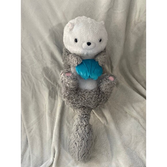 Rare Taito Japan 2015 Prize Gray Otter with Blue Shell 19in Plush - Picture 1 of 7